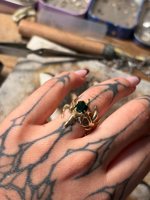 ROOTS RING